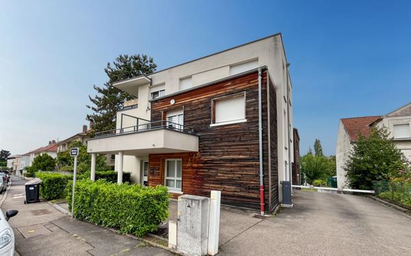 Appartement à vendre    2 pièces • 49,52 m2 Metz