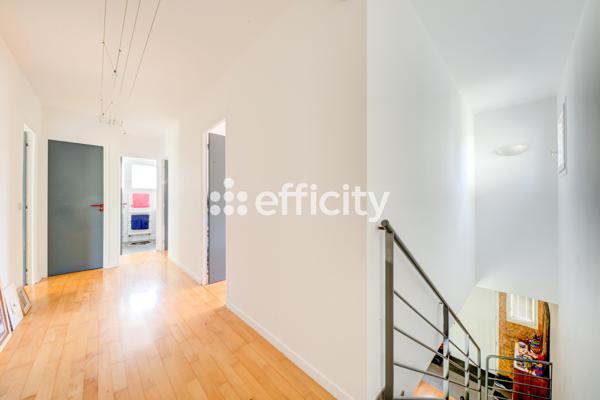 Maison 6 pièces - 180 m²