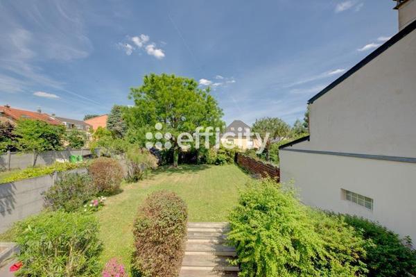 Maison 6 pièces - 180 m²