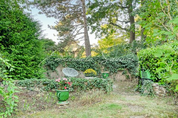 Maison familiale 5 pièces avec jardin privatif – Quartier La Feuillaume