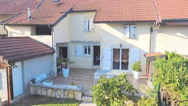 Maison en pierre 183 m² + duplex indépendant 46 m² – Valserhône MAISON EN PIERRE DE CARACTÈRE + APPARTEMENT INDÉPENDANT + PISCINE – VALSERHÔNE / ARDON