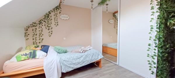 Maison en pierre 183 m² + duplex indépendant 46 m² – Valserhône MAISON EN PIERRE DE CARACTÈRE + APPARTEMENT INDÉPENDANT + PISCINE – VALSERHÔNE / ARDON