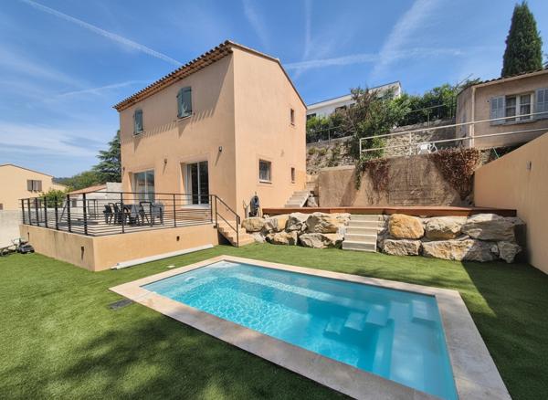 A VENDRE EGULLES Maison récente 4 pièces de 99 m² avec piscine et Terrain de 407 m² à Eguilles (13510)