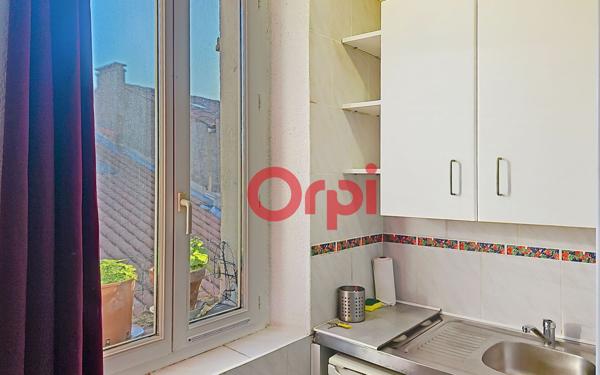 Appartement à vendre    1 pièce • 10 m2 La Seyne-sur-Mer