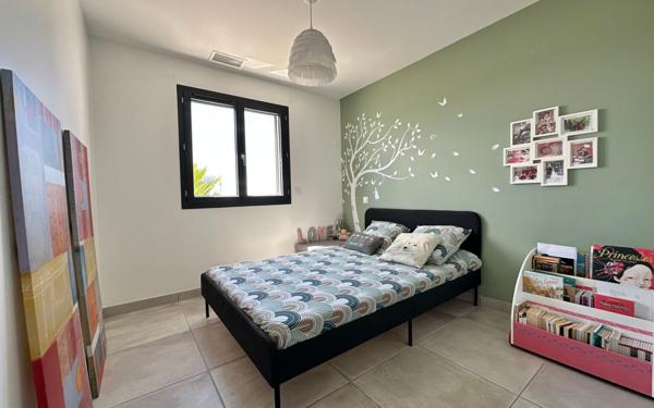 Maison à vendre    5 pièces •  Vauvert