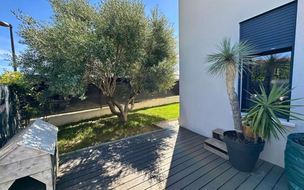 Maison à vendre    5 pièces •  Vauvert