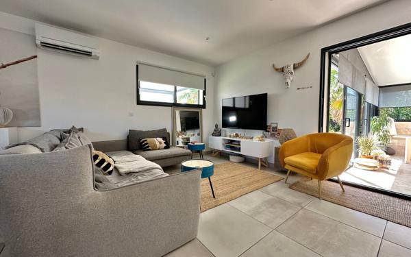 Maison à vendre    5 pièces •  Vauvert