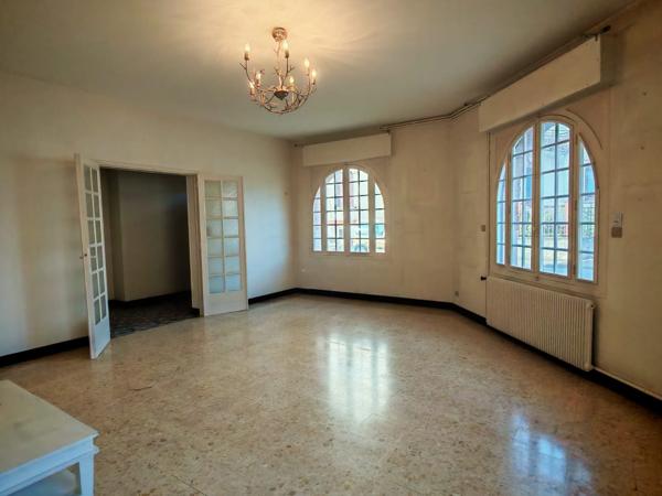CO EXCLUSIVITÉ VENTE MAISON R+1 TYPE 5 122 M2 AVEC JARDIN RUE JEAN MOULIN 82200 MOISSAC