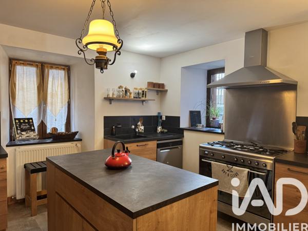 Maison à vendre 6 pièces 236 m² Allanche