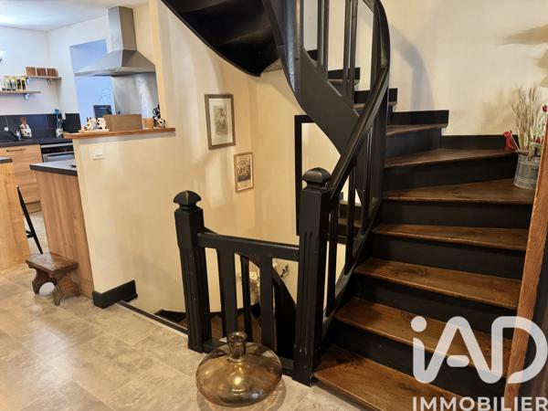 Maison à vendre 6 pièces 236 m² Allanche