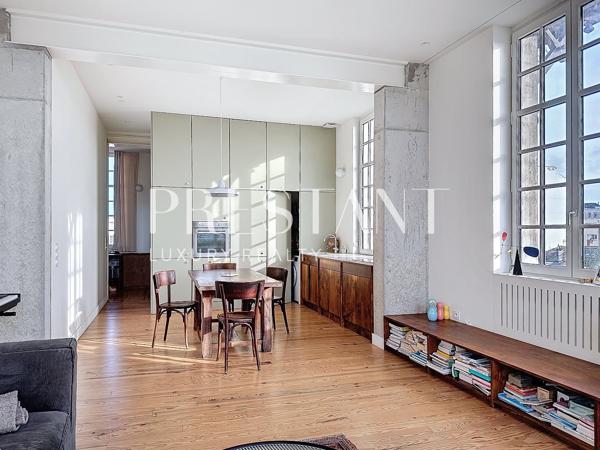 BORDEAUX – Croix de Seguey – Appartement d’architecte T3 rénové avec vue dégagée, BORDEAUX