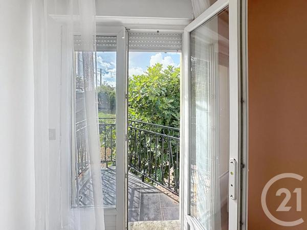 Maison à vendre  5 pièces - 120 m 2   VIRY CHATILLON  - 91