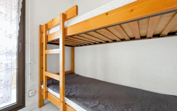 Appartement à vendre    1 pièce • 25,58 m2 Fréjus