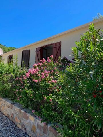 Vente                                                      Terrain
                        
                                         200 m2                     à Fréjus