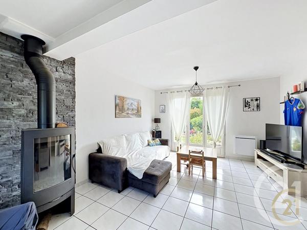 Maison à vendre  7 pièces - 120 m 2   ST FARGEAU PONTHIERRY  - 77