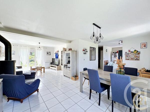 Maison à vendre  7 pièces - 120 m 2   ST FARGEAU PONTHIERRY  - 77
