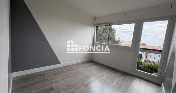 Location Appartement 4 pièces 82.55 m² - Pontoise 95300