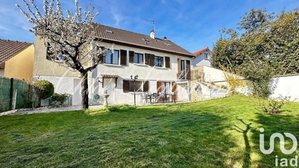 Maison à vendre 8 pièces 200 m² Pontault-Combault
