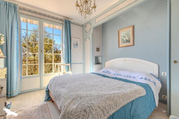 Maison à vendre |  Saint-Just-le-Martel |  6 pièces | 120 m²