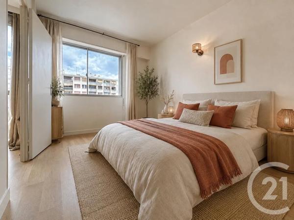 Appartement F2 à vendre  2 pièces - 48,42 m 2   PARIS  - 75020