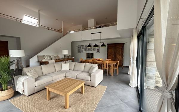 Maison à vendre    7 pièces •  Lantic