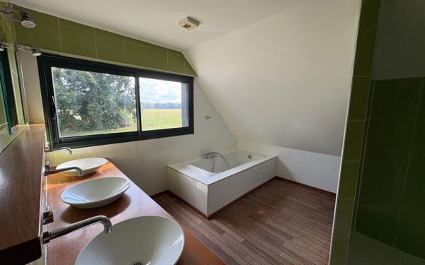 Maison à vendre    7 pièces •  Lantic