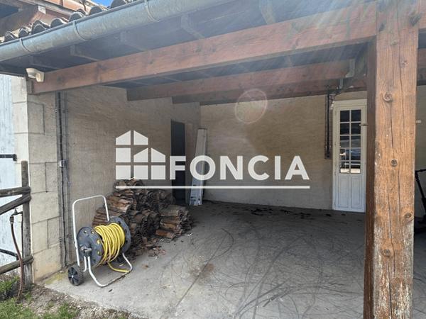 Location Maison 3 pièces 88.81 m² - 12 RUE DES PRES LIAS Quincay 86190