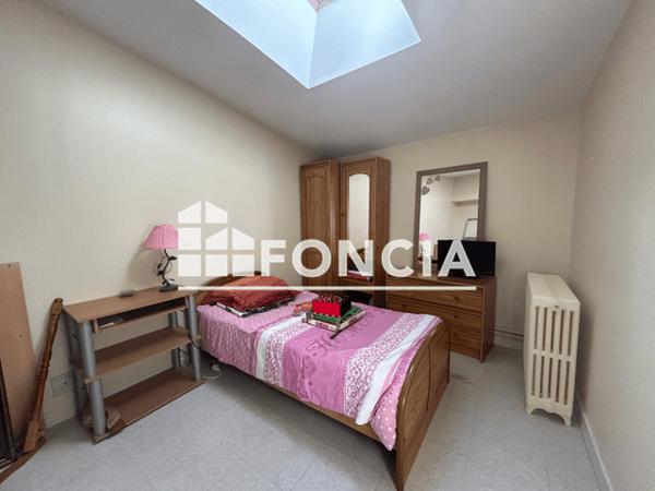 Location Maison 3 pièces 88.81 m² - 12 RUE DES PRES LIAS Quincay 86190