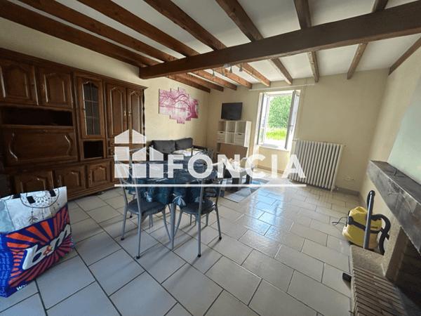 Location Maison 3 pièces 88.81 m² - 12 RUE DES PRES LIAS Quincay 86190