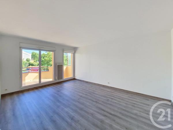 Appartement F3 à vendre  3 pièces - 63,02 m 2   BRETIGNY SUR ORGE  - 91