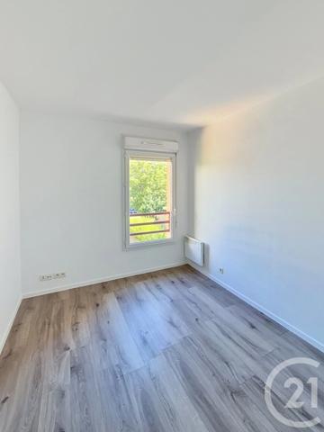 Appartement F3 à vendre  3 pièces - 63,02 m 2   BRETIGNY SUR ORGE  - 91