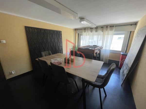 Bureau de 125 m² à vendre à Bordeaux Cauderan