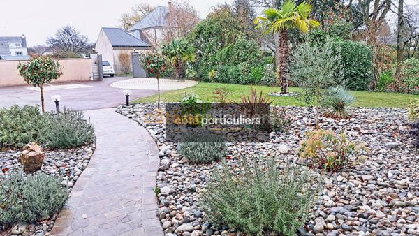 Vente Villa240 m² - 7 Pièces - VILLEMANDEUR (45700)