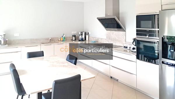 Vente Villa240 m² - 7 Pièces - VILLEMANDEUR (45700)