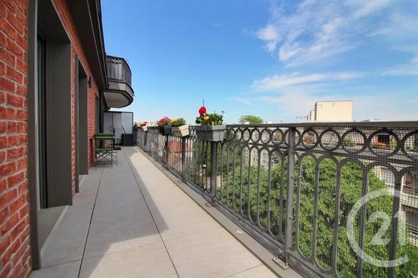 Appartement F3 à vendre  3 pièces - 61 m 2   ROSNY SOUS BOIS  - 93