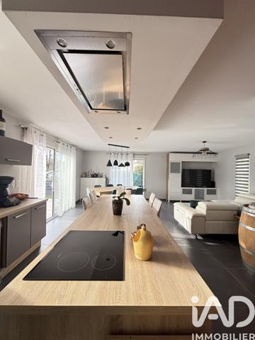 Maison à vendre 6 pièces 128 m² Sadirac