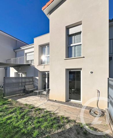 Maison à vendre  5 pièces - 81,38 m2 LA ROCHE BLANCHE - 63