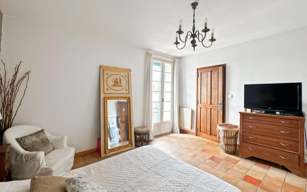 Maison à vendre    6 pièces • 125,96 m2 Martigues