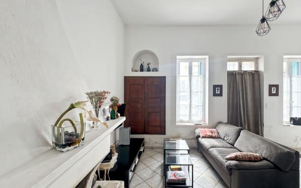 Maison à vendre    6 pièces • 125,96 m2 Martigues