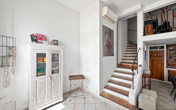 Maison à vendre    6 pièces • 125,96 m2 Martigues