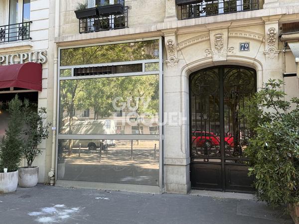 Métro Picpus/Nation Boutique de 100 m² à vendre Paris 12