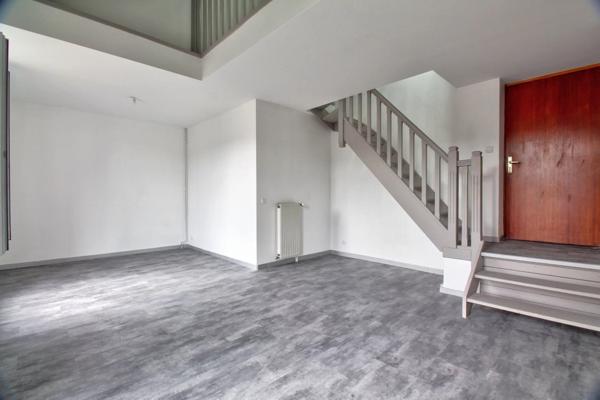 Location Duplex 3 pièces 59 m2 à Le Chambon-Feugerolles