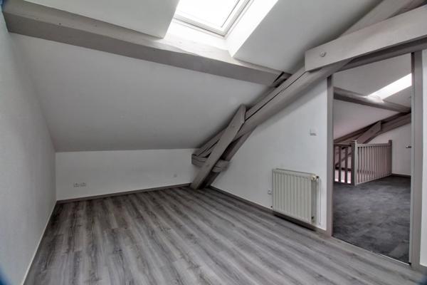 Location Duplex 3 pièces 59 m2 à Le Chambon-Feugerolles