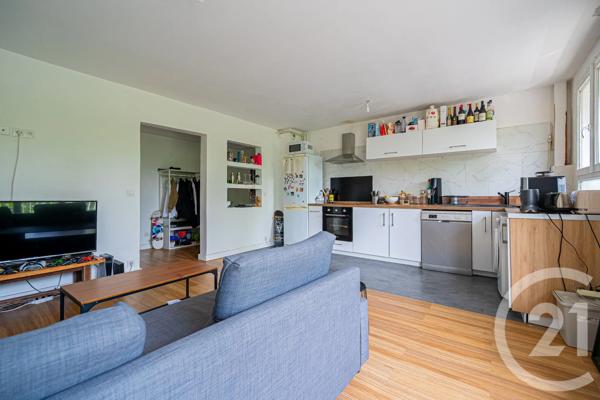 Appartement F3 à vendre  3 pièces - 61,29 m 2   CLICHY  - 92