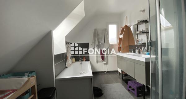 Location Maison 5 pièces 110 m² - La Rivière-saint-sauveur 14600