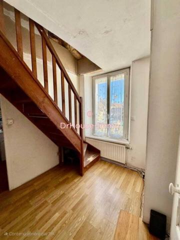 Maison à vendre 6 pièces de 121 m²