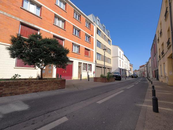 Appartement Romainville 1 pièces 30 m2