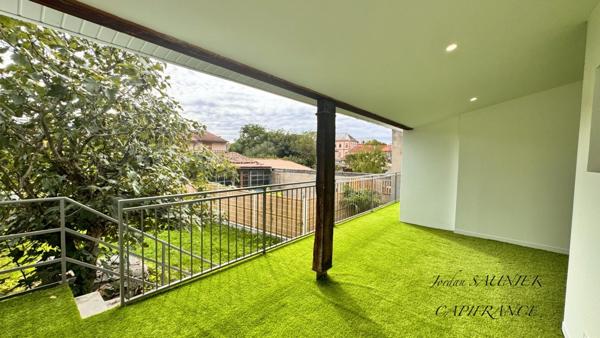 À vendre – Maison de ville de 125m2 rénovée avec jardin et garage – Revel