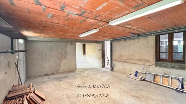 À vendre – Maison de ville de 125m2 rénovée avec jardin et garage – Revel