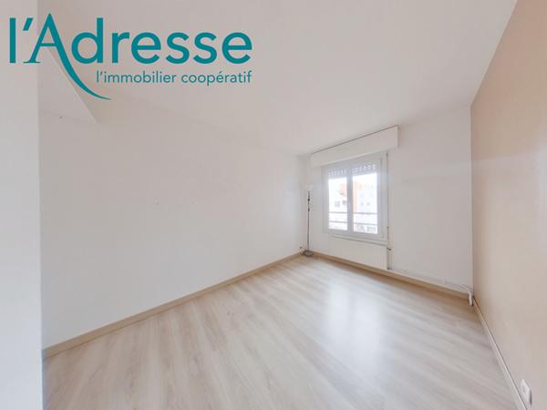 appartement 68 m² de charme et terrasse, à proximité du RER A